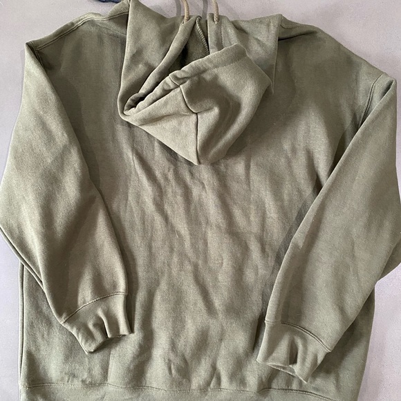 Zara Oversized Sweatshirt in Green - Picture 2 of 2